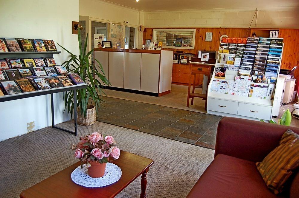 Meningie Waterfront Motel Exterior photo