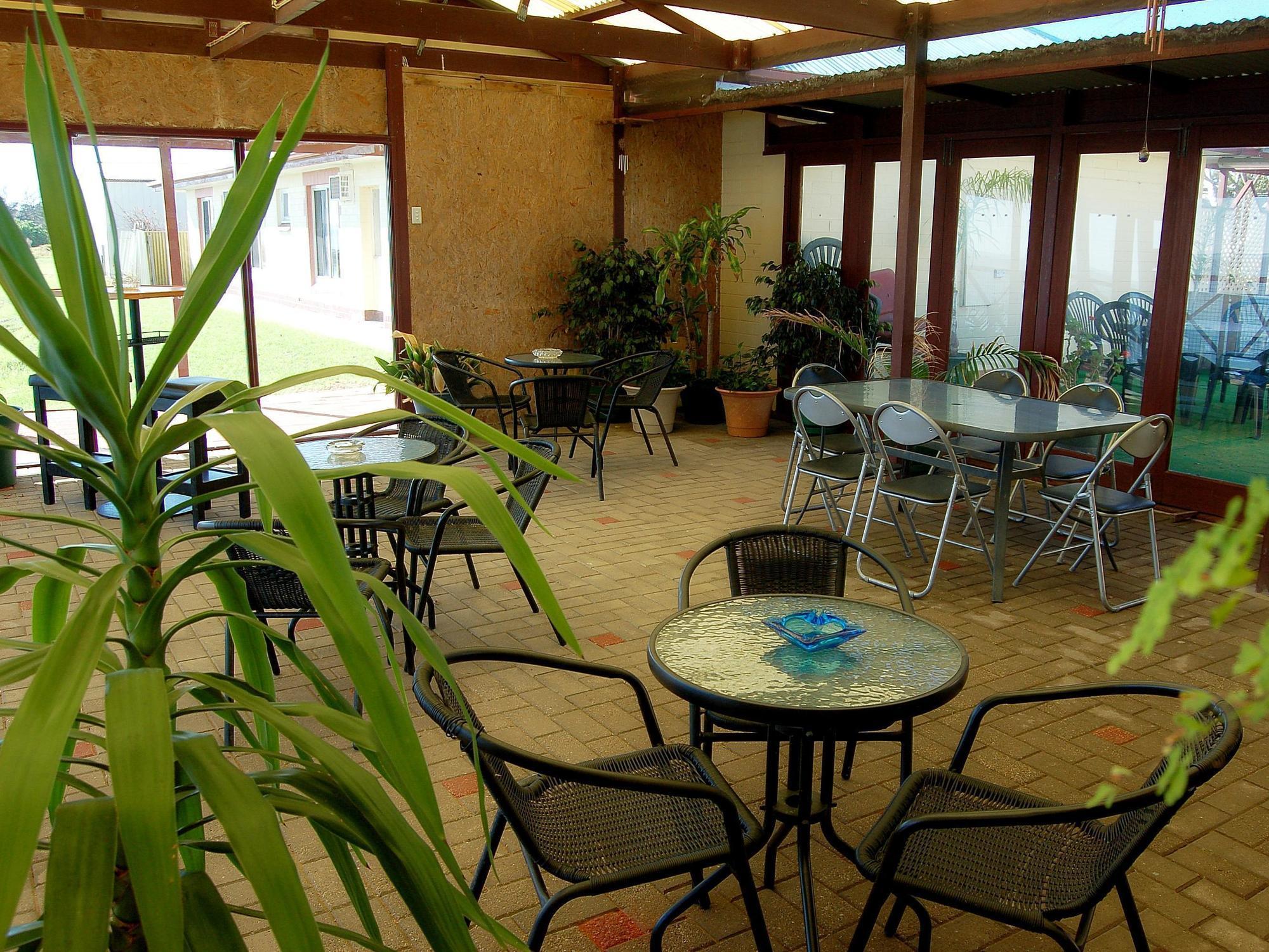 Meningie Waterfront Motel Exterior photo